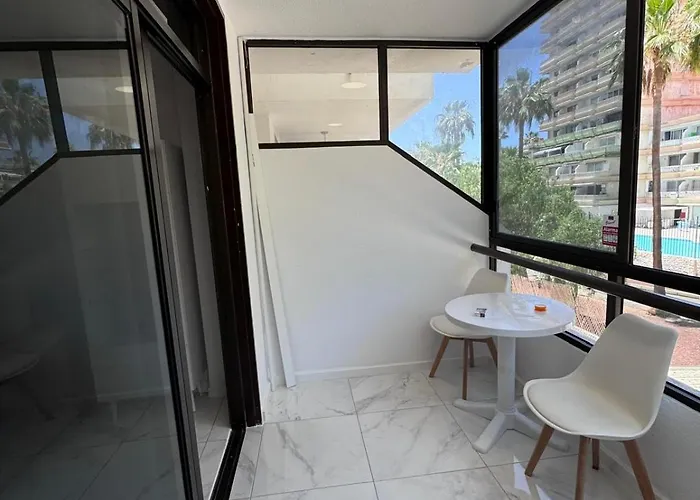 Altemar, Two Bedrooms Americas Appartement